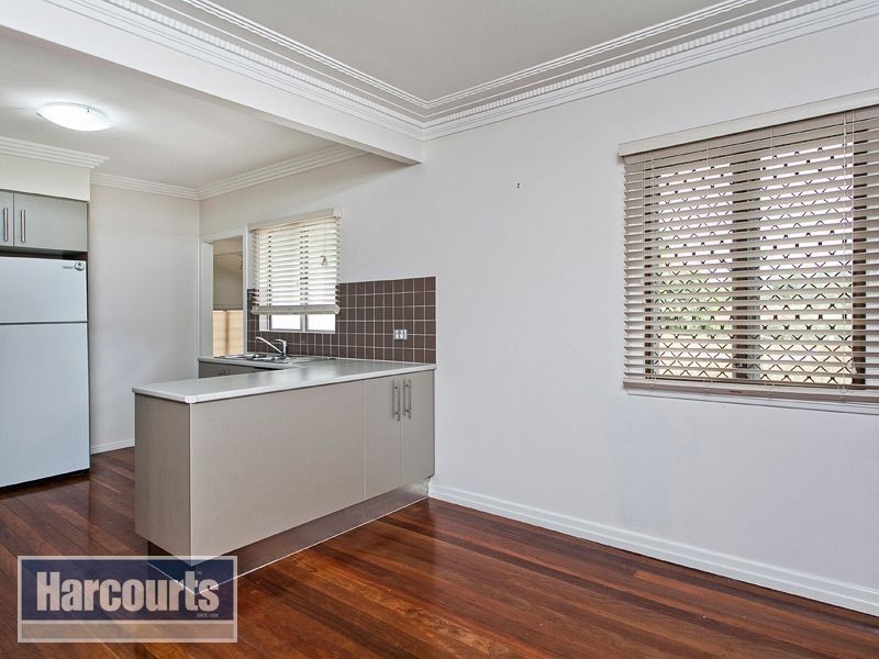 8 Frankit Street, Wavell Heights QLD 4012