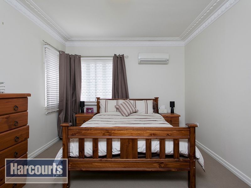 8 Frankit Street, Wavell Heights QLD 4012