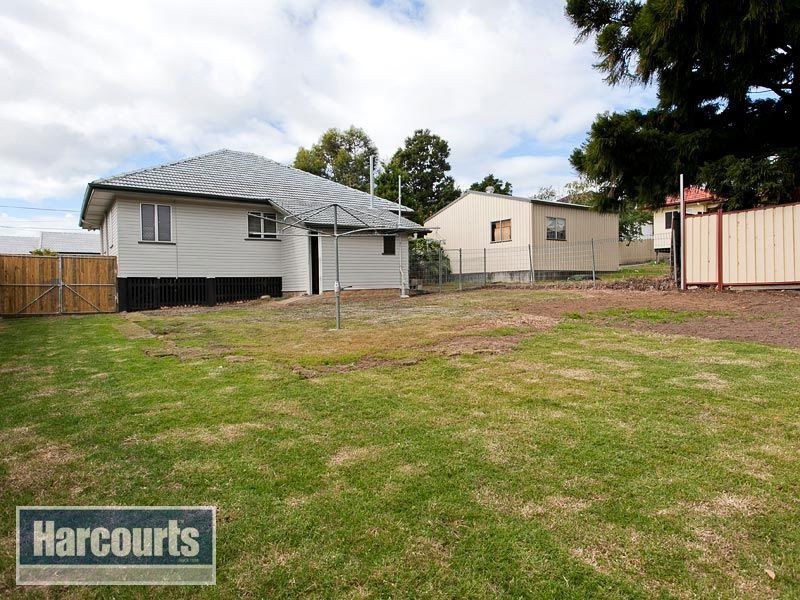 8 Frankit Street, Wavell Heights QLD 4012