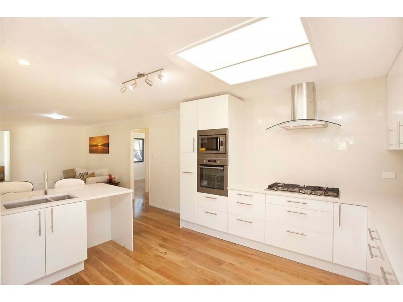 21 Debbie Street, The Gap QLD 4061