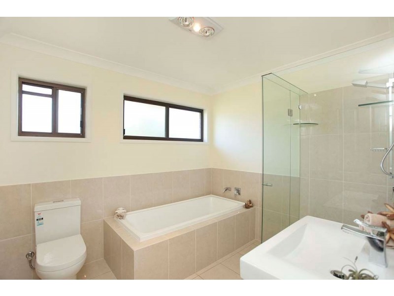 21 Debbie Street, The Gap QLD 4061
