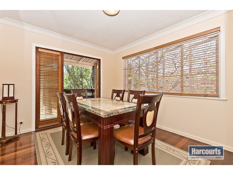2 Bernarra Street, The Gap QLD 4061