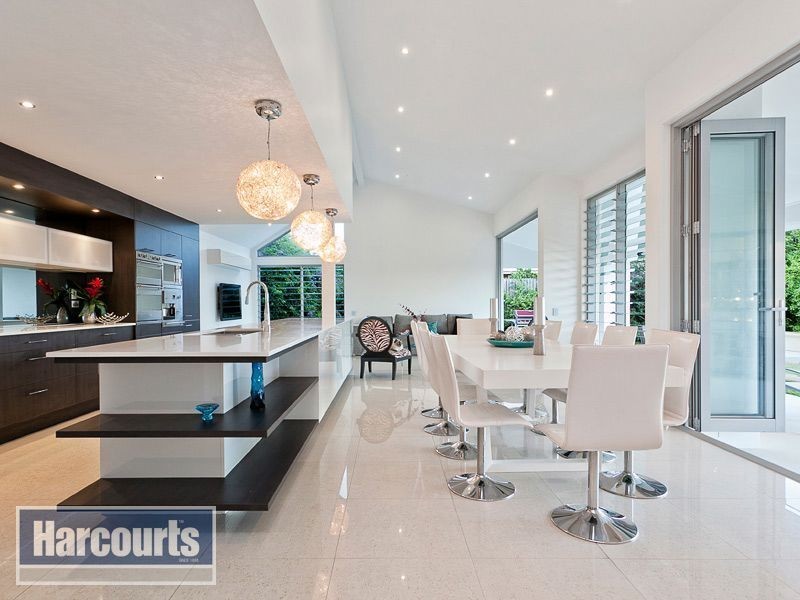 16 Ballybritt Street, The Gap QLD 4061