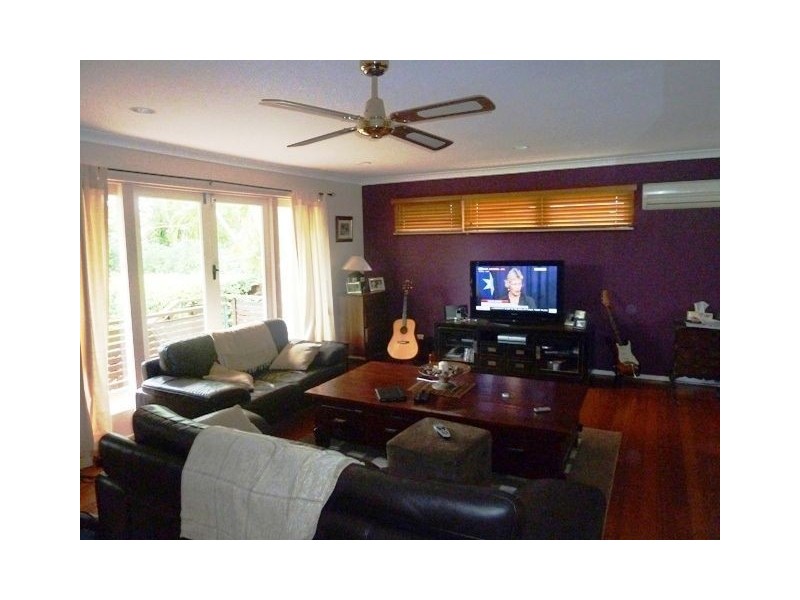 15 Kalimna Street, The Gap QLD 4061