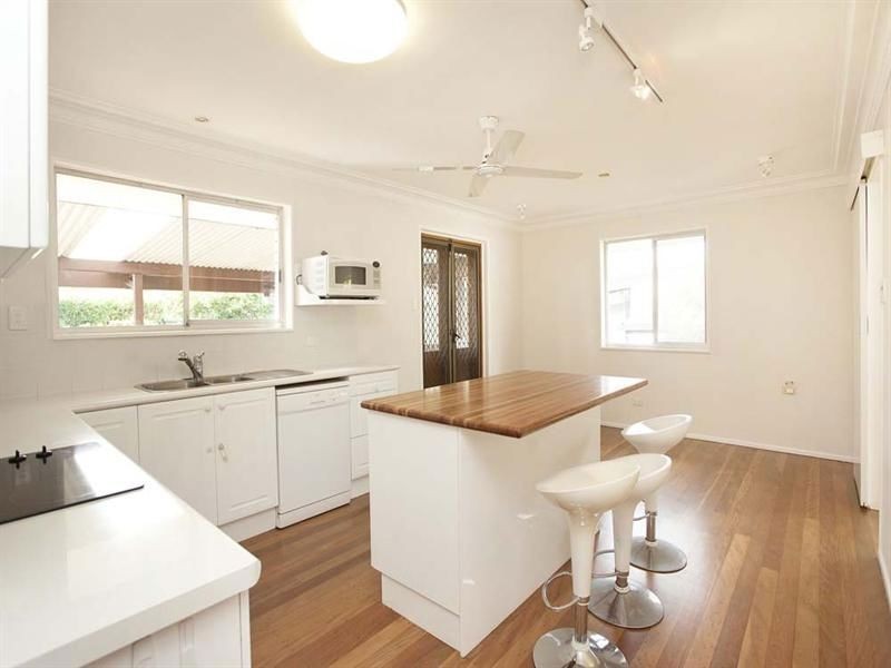 9 Kendi Street, The Gap QLD 4061