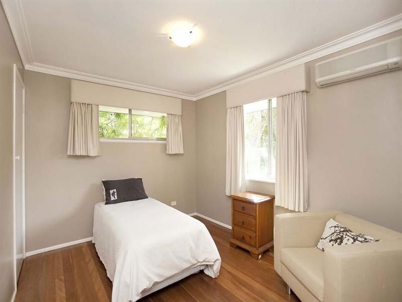 9 Kendi Street, The Gap QLD 4061