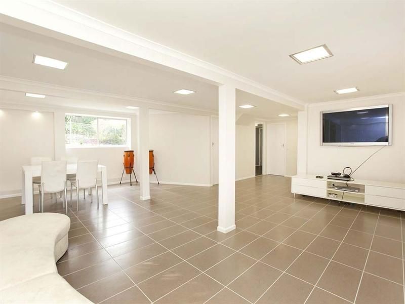 9 Kendi Street, The Gap QLD 4061