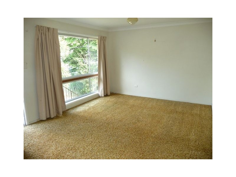 245 Fletcher Parade, Bardon QLD 4065