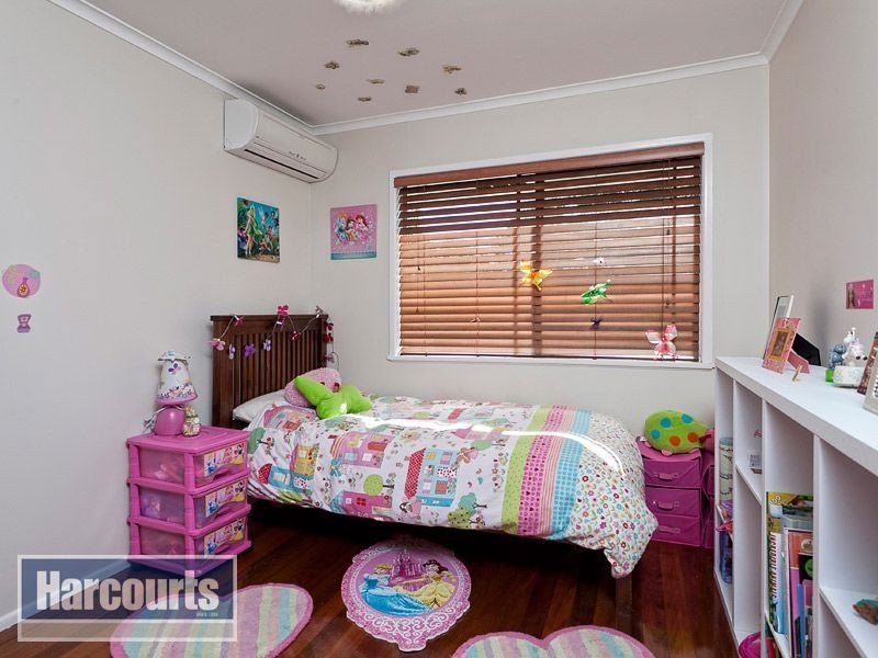 6 Pangela Street, The Gap QLD 4061