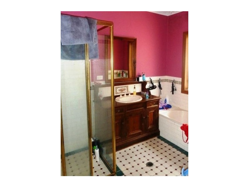 9 Fig Tree Court, Albany Creek QLD 4035