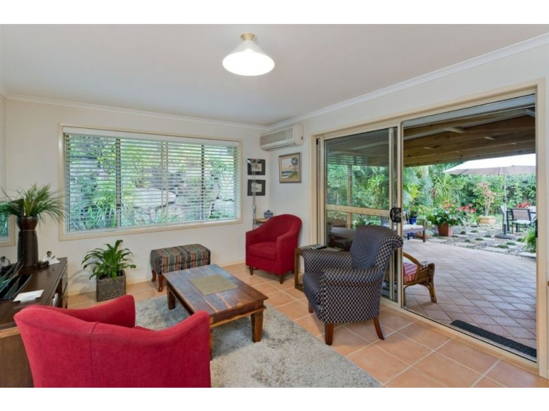 37 Montrose Place, The Gap QLD 4061