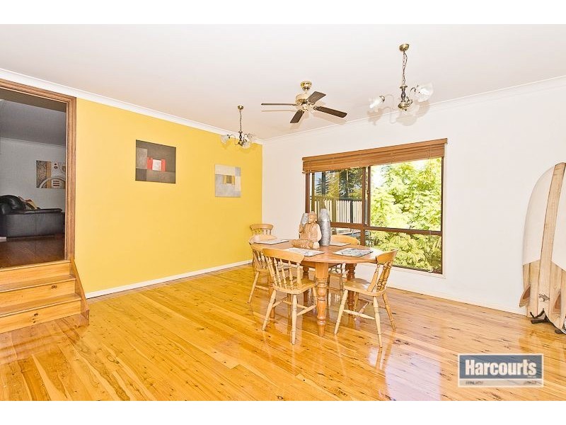 17 Wollundry Place, The Gap QLD 4061