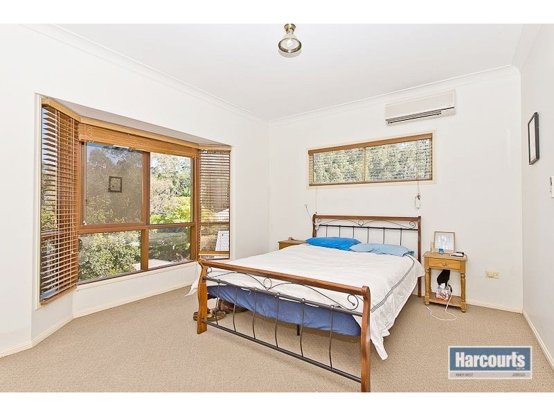 17 Wollundry Place, The Gap QLD 4061