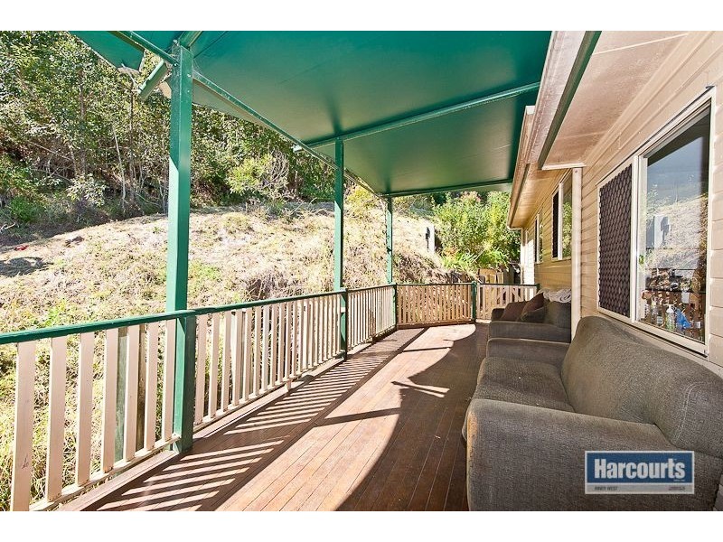 17 Wollundry Place, The Gap QLD 4061