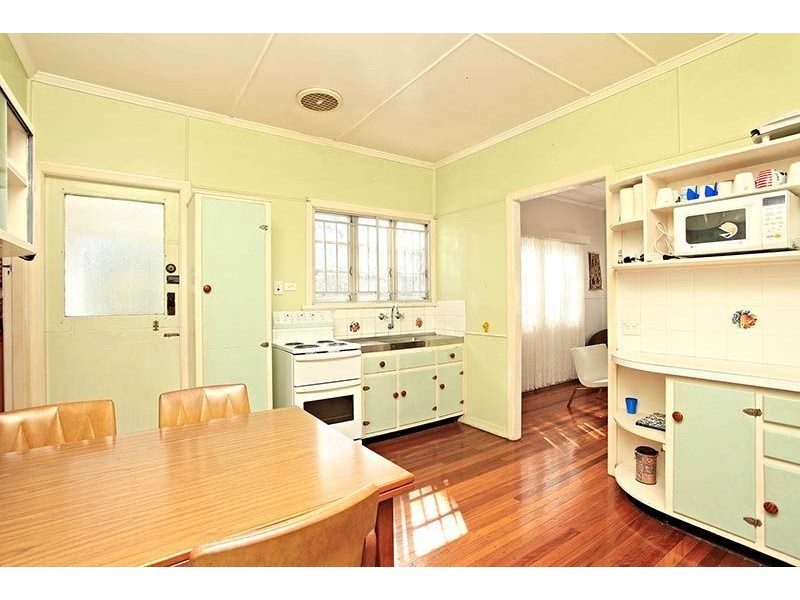 1009 Waterworks Road, The Gap QLD 4061