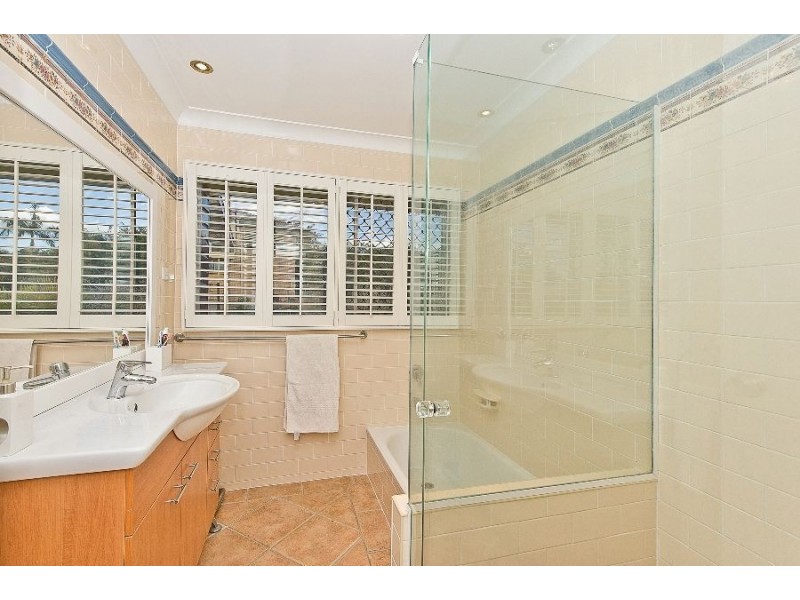 14 Pangela Street, The Gap QLD 4061