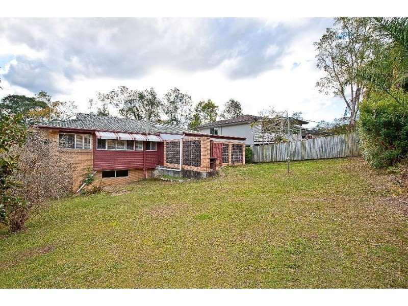 14 Pangela Street, The Gap QLD 4061