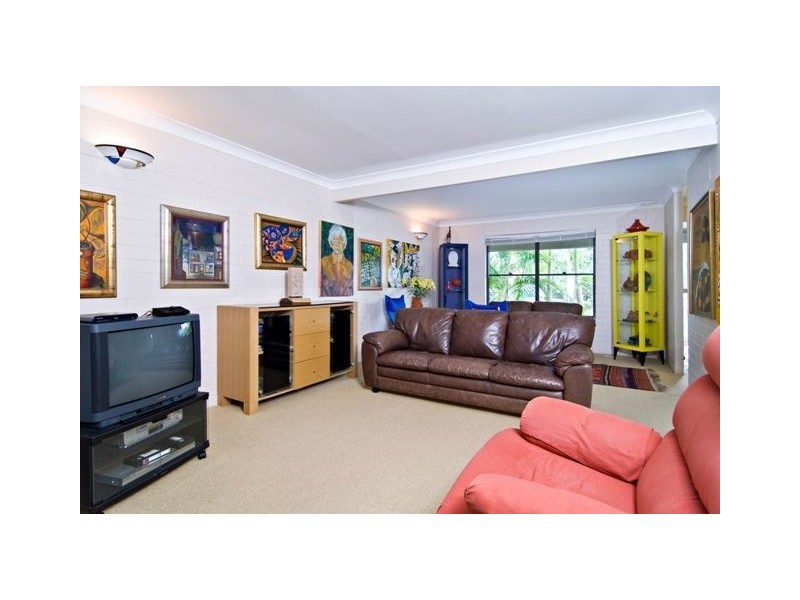 4 Tallawong Place, The Gap QLD 4061