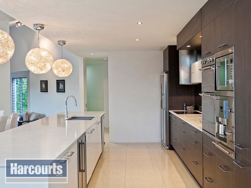 16 Ballybritt Street, The Gap QLD 4061