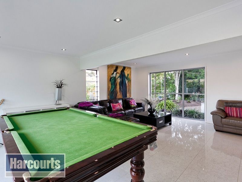 16 Ballybritt Street, The Gap QLD 4061