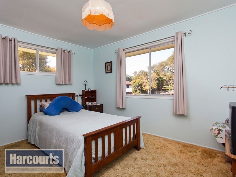 2 Granton Place, The Gap QLD 4061