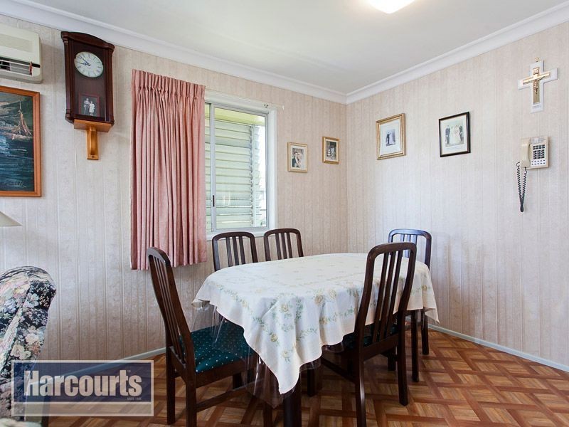 2 Granton Place, The Gap QLD 4061