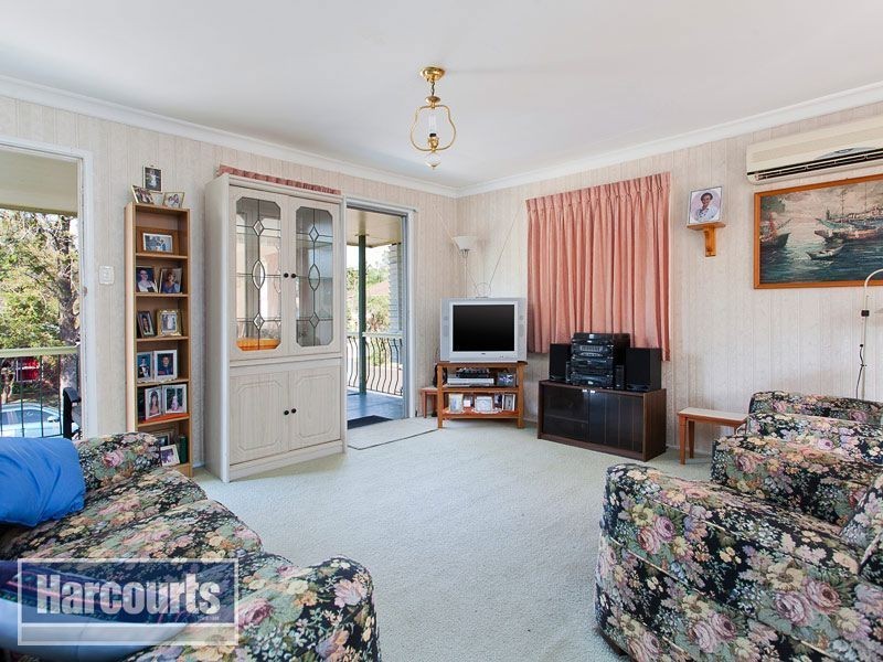 2 Granton Place, The Gap QLD 4061