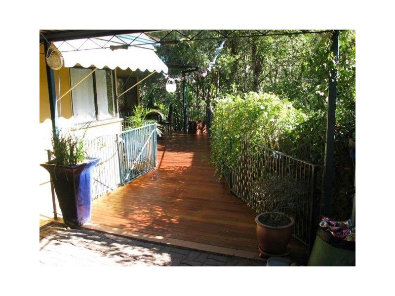 73 Davies Road, Bardon QLD 4065