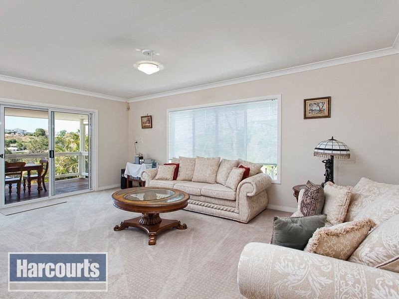 21 Cambridge Close, The Gap QLD 4061