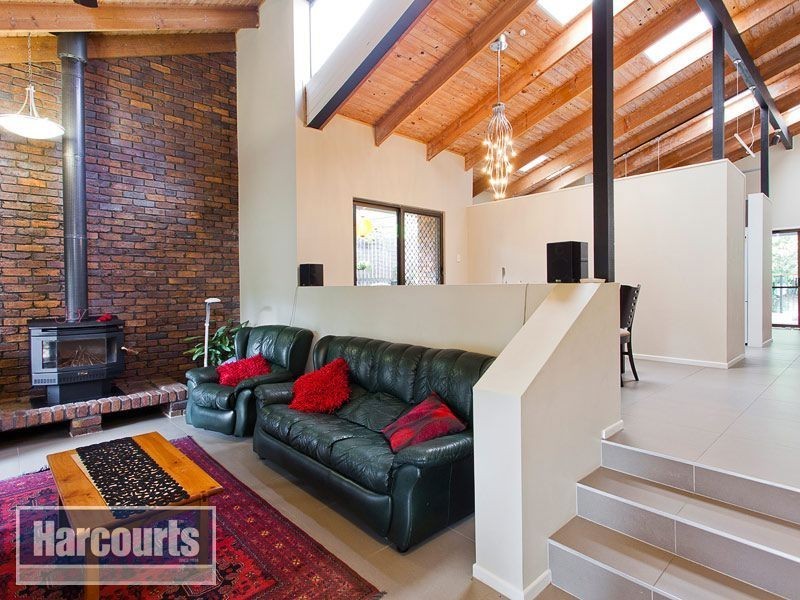 4 Kookabah Street, The Gap QLD 4061