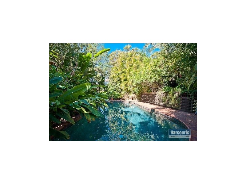 12 Moulton Street, Ashgrove QLD 4060
