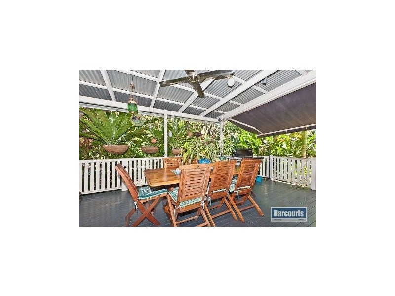12 Moulton Street, Ashgrove QLD 4060