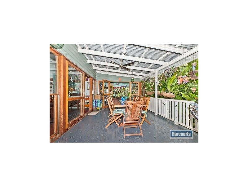 12 Moulton Street, Ashgrove QLD 4060