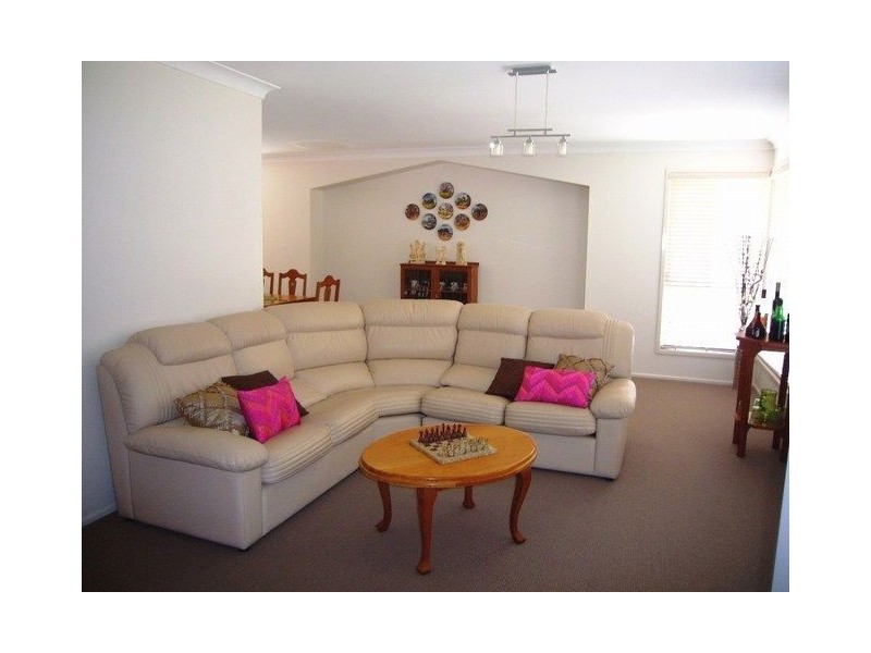 1 Skye Place, Upper Kedron QLD 4055