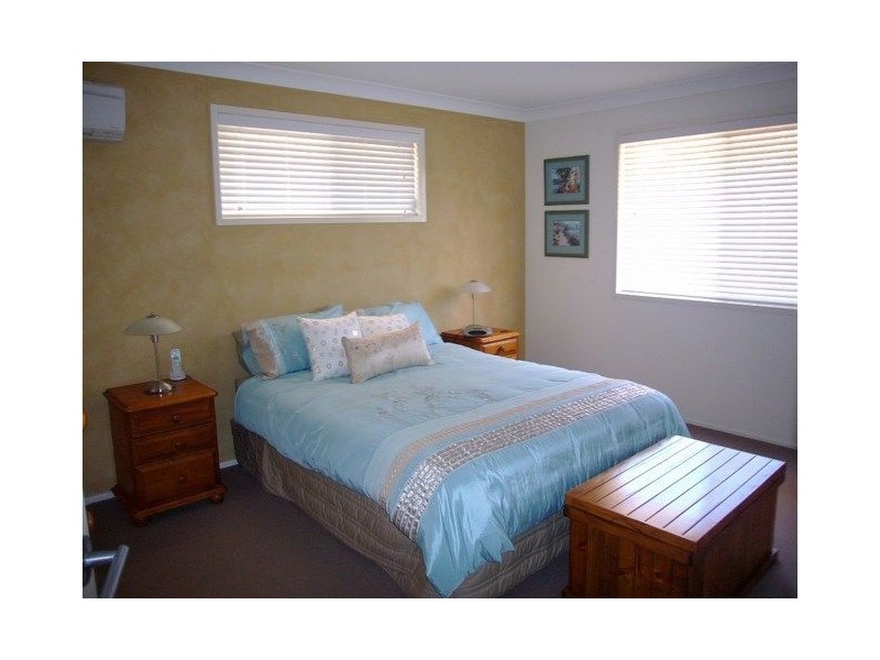 1 Skye Place, Upper Kedron QLD 4055