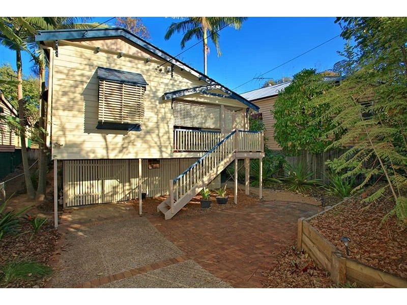 71 Ashgrove Avenue, Ashgrove QLD 4060
