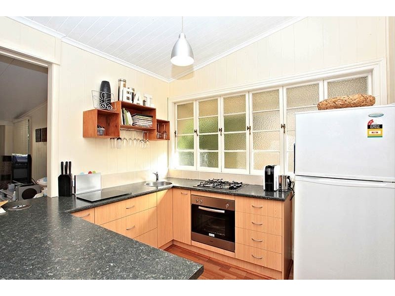 71 Ashgrove Avenue, Ashgrove QLD 4060