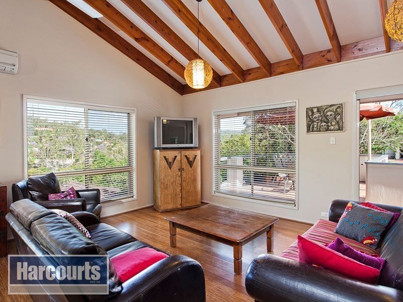 9 Tamboura Court, The Gap QLD 4061