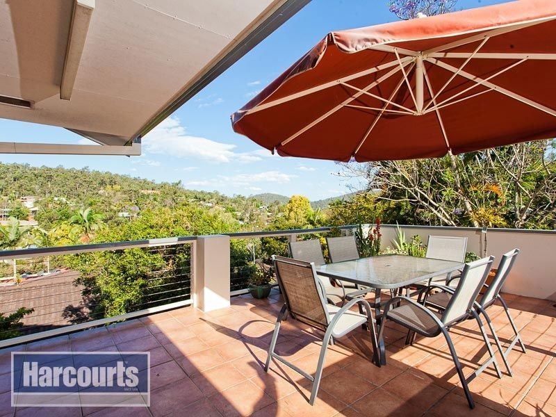 9 Tamboura Court, The Gap QLD 4061