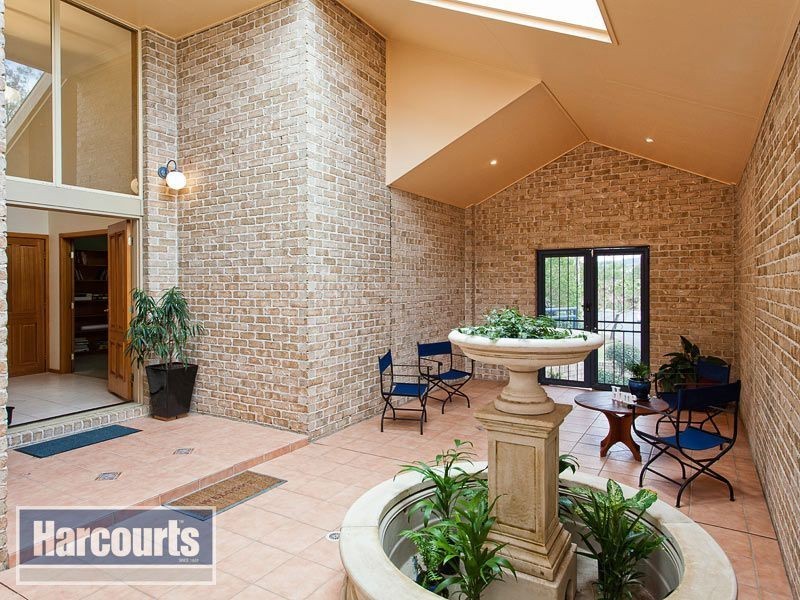 29 Aberdeen Place, Upper Kedron QLD 4055