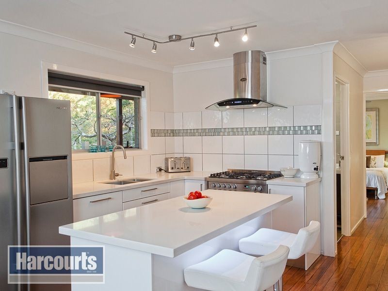 32 Sassafras Street, The Gap QLD 4061