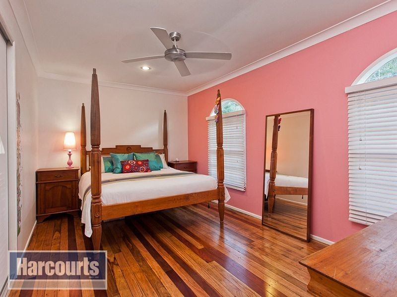 32 Sassafras Street, The Gap QLD 4061