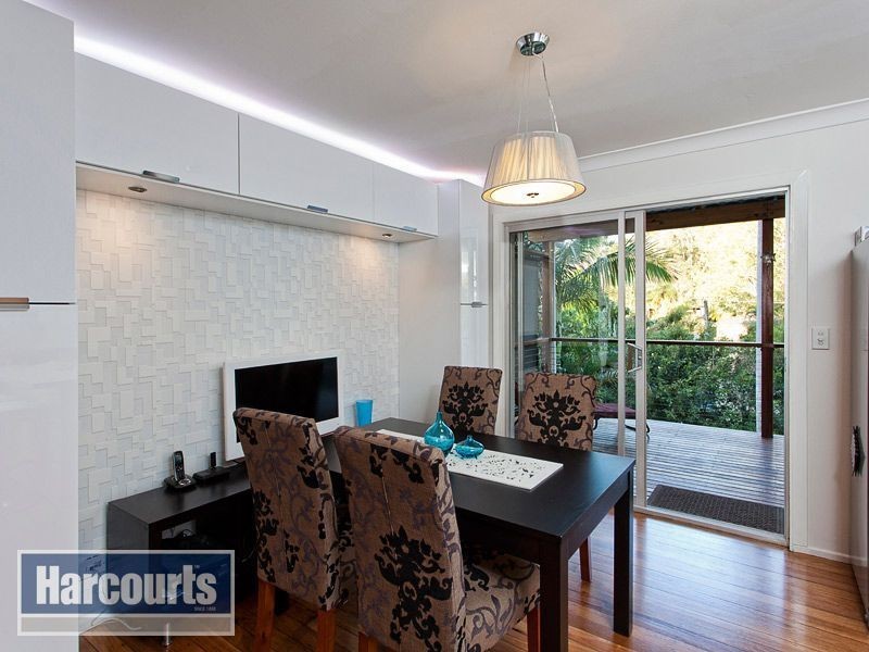 32 Sassafras Street, The Gap QLD 4061