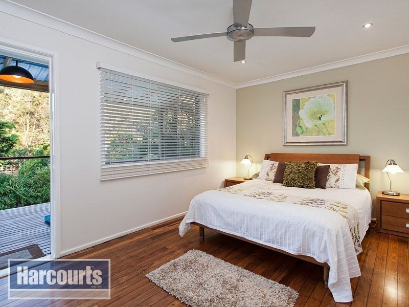 32 Sassafras Street, The Gap QLD 4061