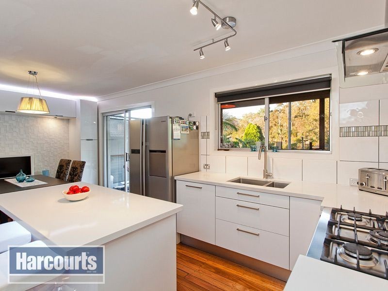 32 Sassafras Street, The Gap QLD 4061