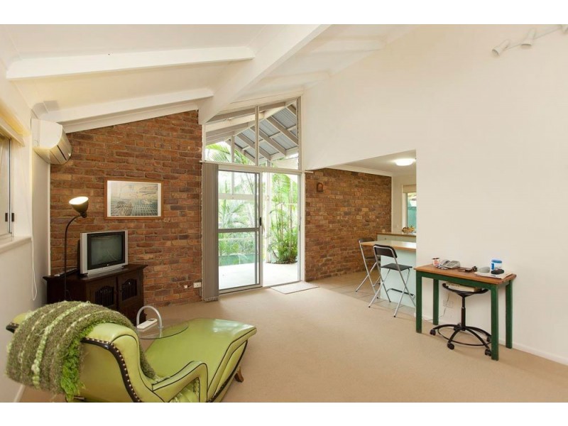 7 Petmar Street, The Gap QLD 4061