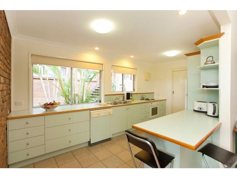 7 Petmar Street, The Gap QLD 4061