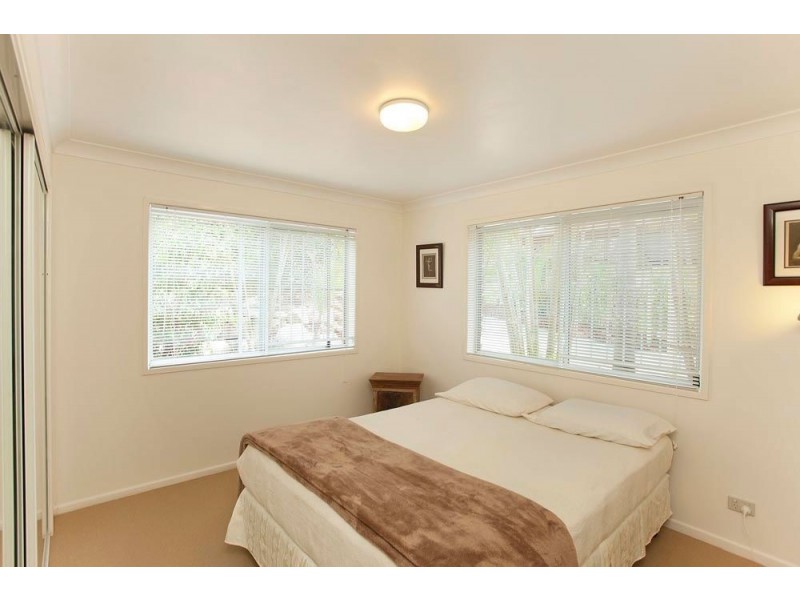 7 Petmar Street, The Gap QLD 4061