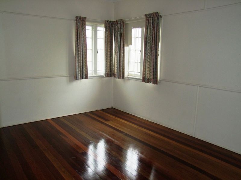 17 Nestor Avenue, Bardon QLD 4065