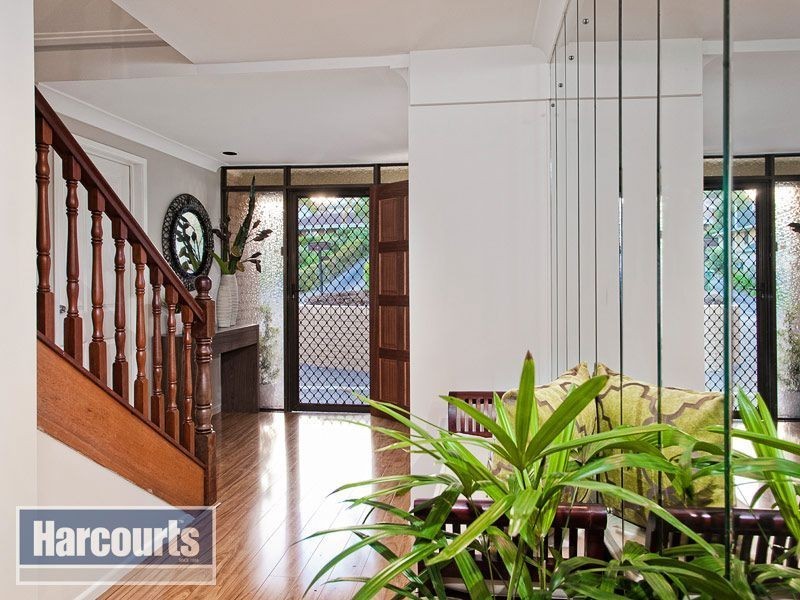 10 Bogunda Street, The Gap QLD 4061